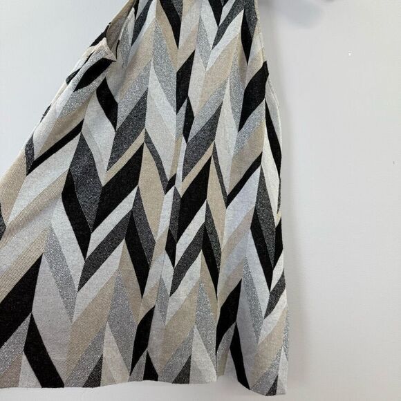 Trina Turk Jocular Top🩶 - Picture 8 of 11